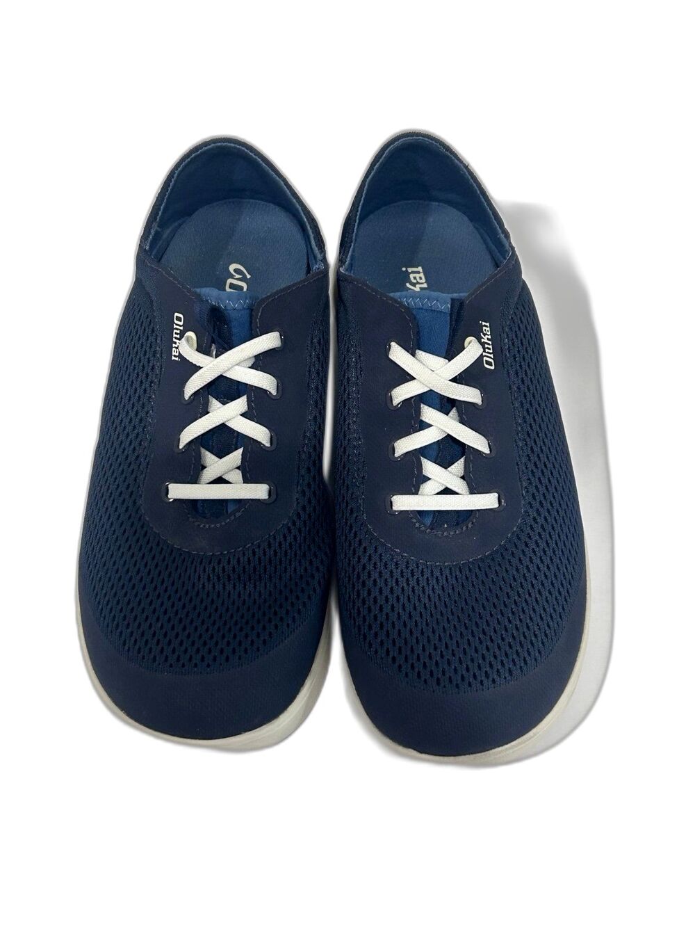 Olukal Men’s Moku Pae Trench Blue Size 8.5 Low Top Slip-On Casual Sneakers.